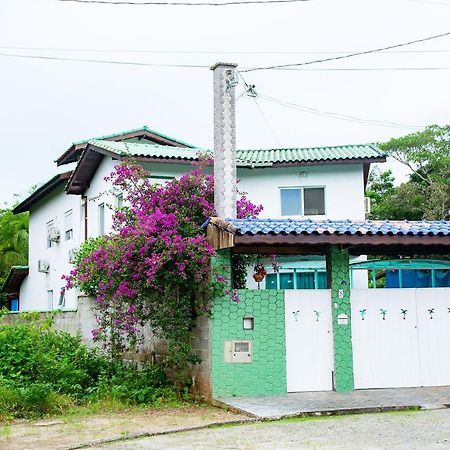Linda Casa Com Lazer A 500M Da Praia Guaratuba Sp เบอร์ทีโอกา ภายนอก รูปภาพ